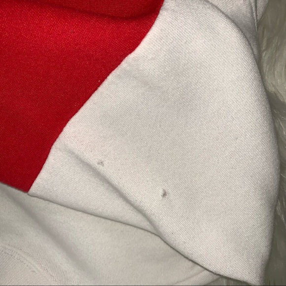 Vintage 1982 Mickey Mouse sweatshirt - Picture 11 of 13